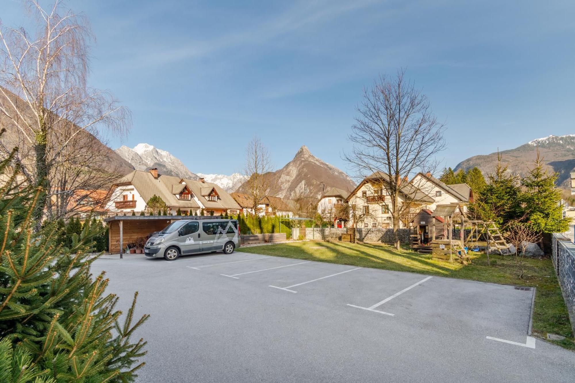 Skok With Rafting And Free Parking 3*