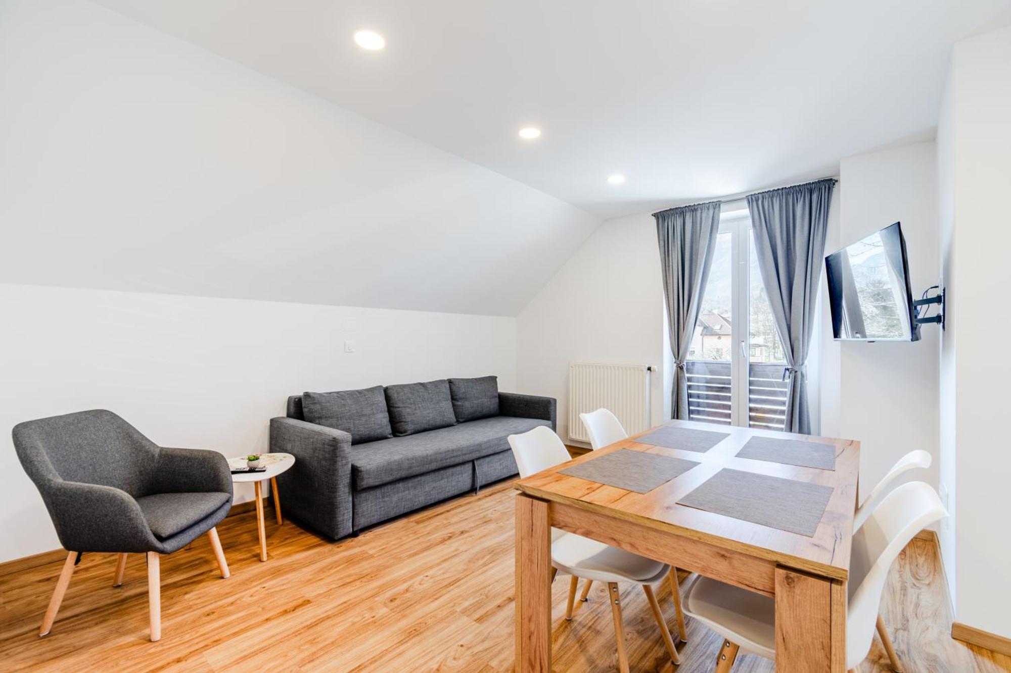 Skok With Rafting And Free Parking Guest house